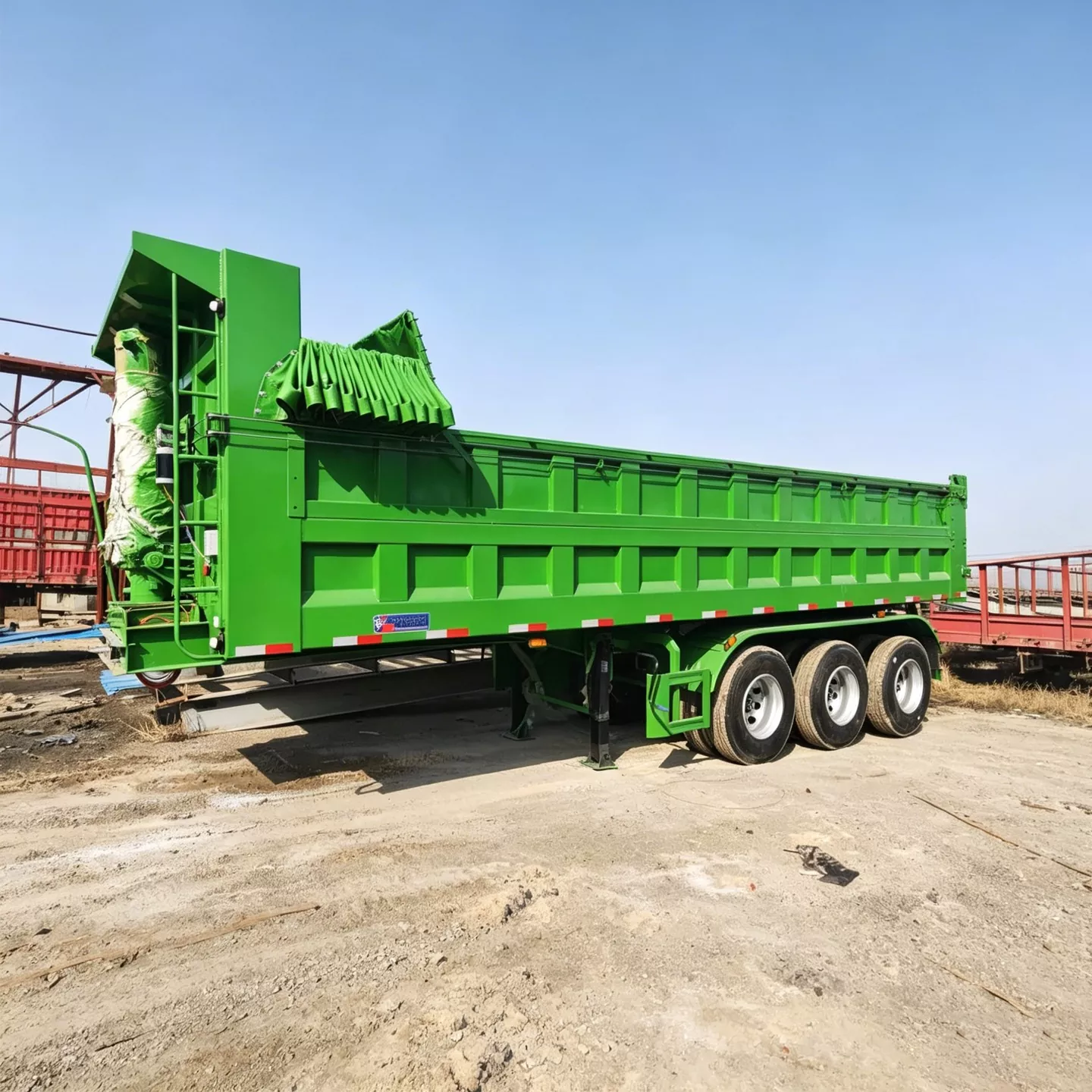 Semi-Trailer Lombong Lombong yang Diluaskan dan Diperkukuh